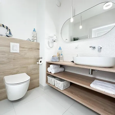 Coastal Comfort Апартаменты *