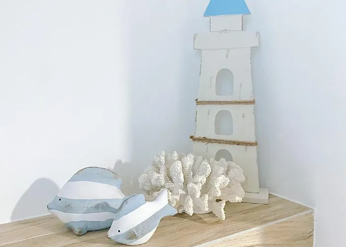 Coastal Comfort Apartment *